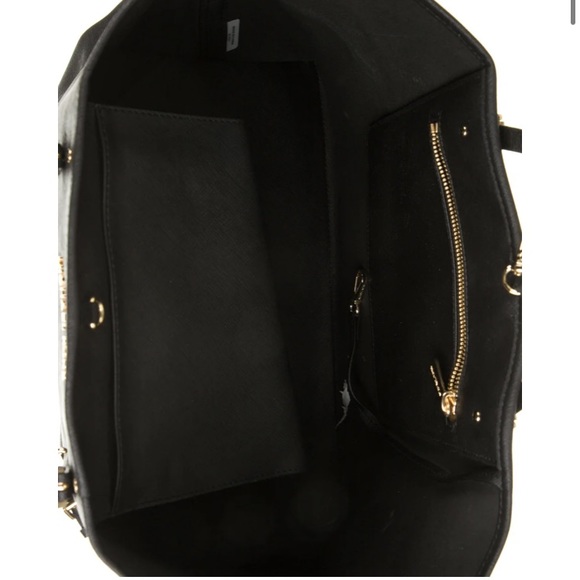 Black leather Michael Kors tote bag with gold-toned accents and flat handles. - Picture 5 of 12